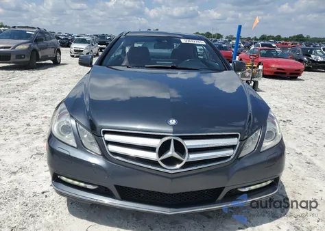 2013 Mercedes-Benz E 350 4Matic из США, поврежденный, VIN WDDKJ8JB2DF209656